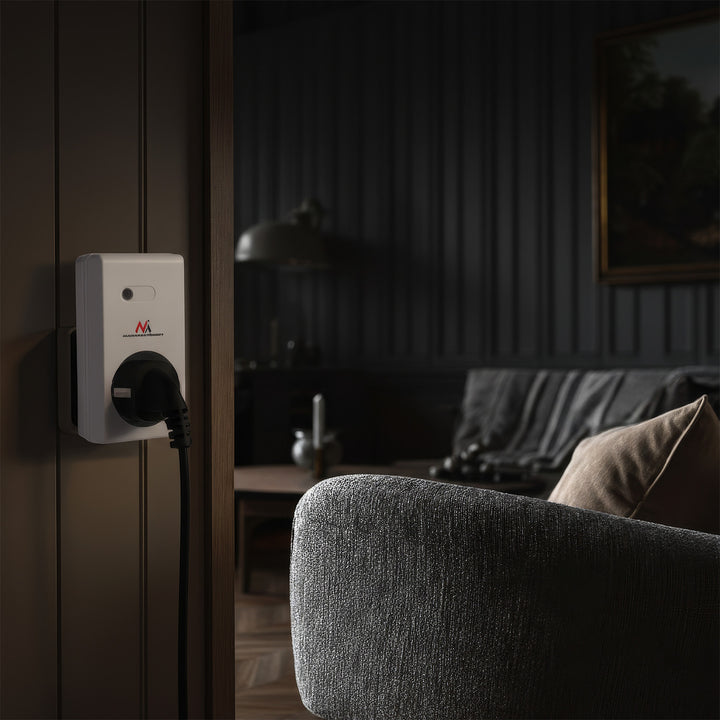 Maclean MCE151 Innensteckdose, die mit einer Fernbedienung gesteuert wird. 1 Stk. programmierbar + Fernbedienung + Batterie für Fernbedienung