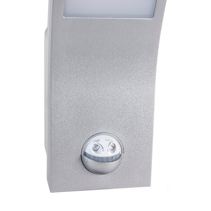 Maclean LED-Lampe mit Bewegungsmelder, PIR-Bewegungsmelder, silber, 10W, IP54, 750lm, neutralweiß (4000K) MCE244 S, 2 Stück