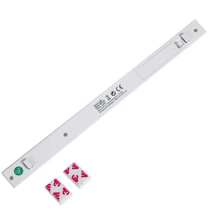 Maclean LED-Lampe, mit beweglichem Sensor, Haken, ON/OFF/AUTO, Temp. 4000K, Reichweite 3m, MCE235 + 3x Varta Industrial AAA Alkalibatterien