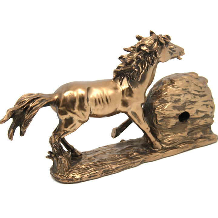 Galoppierende Pferdefigur, Uhr, braune Tischdekoration, Königin Isabel