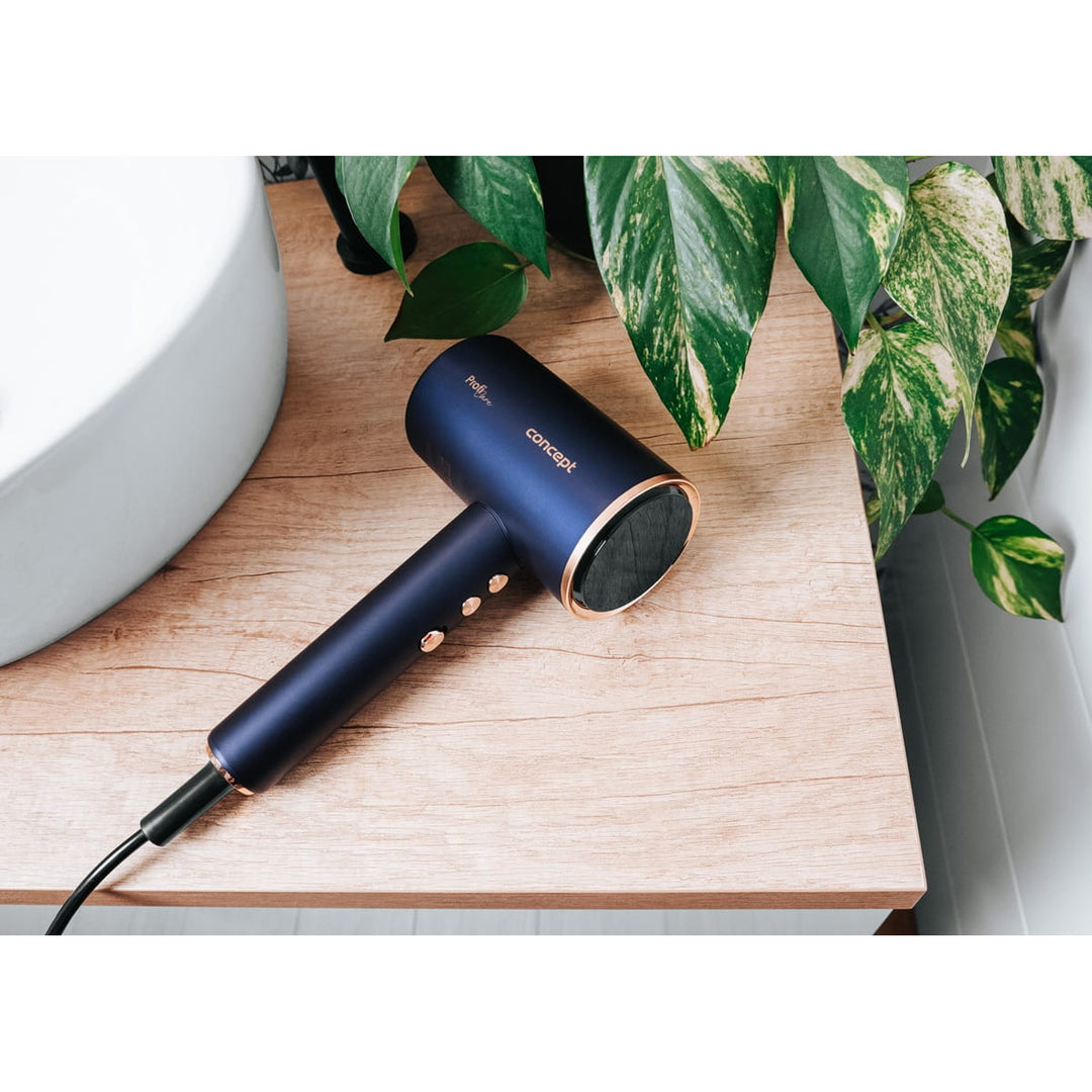 Concept ProfiCare Haartrockner, BLDC-Motor, magnetische Aufsätze, Öltherapie-Funktion, Kindermodus, Kaltluftfunktion, VV8100