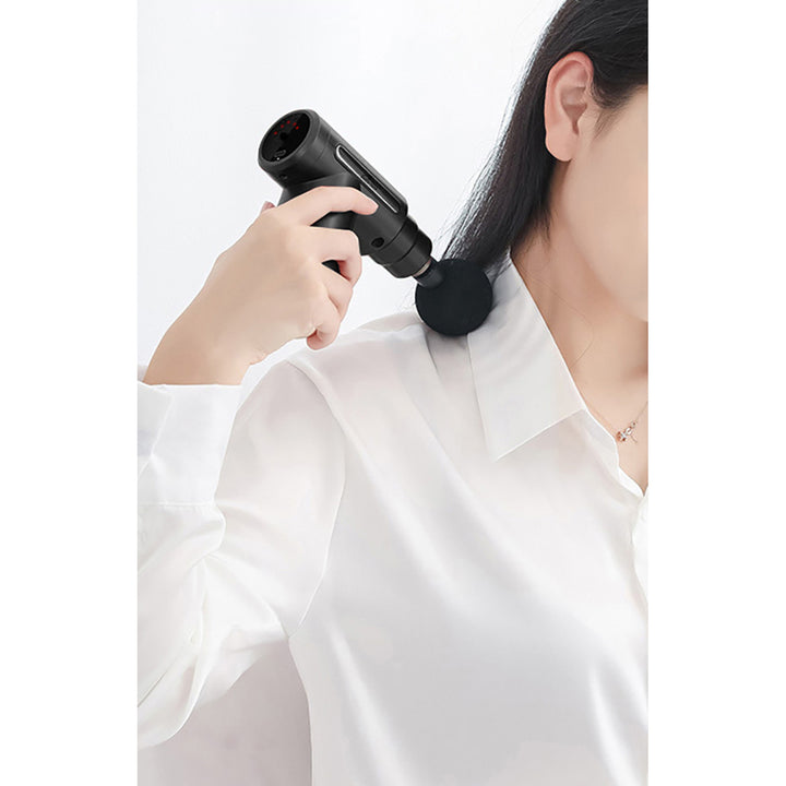Massagegerät für die einfache und schnelle Massage verspannter Muskeln, Media-tech, 4 austauschbare Massageköpfe, MT6521