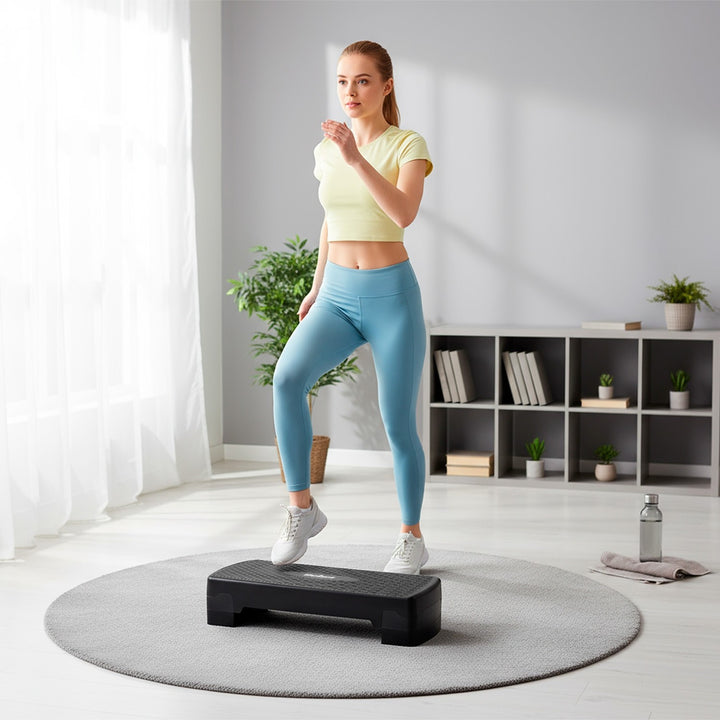 Aerobic- und Fitness-Step Rebel Active, 3 Stufen, 68 cm, schwarz, RBA-3227-BK