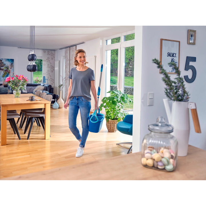 Leifheit Clean Twist Set, Wischmopp und Eimer, verstellbare Stiellänge, Eimerinhalt 6 l, Micro-Duo-Wischaufsatz, 52101