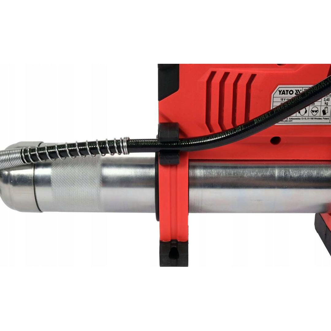 Yato Akku-Schmierpistole, inklusive Ladegerät und 3-Ah-Akku, 620 bar Druck, integrierte LED-Arbeitsbeleuchtung, hohe Leistung und Durchsatz von 284 g/min, YT-07020