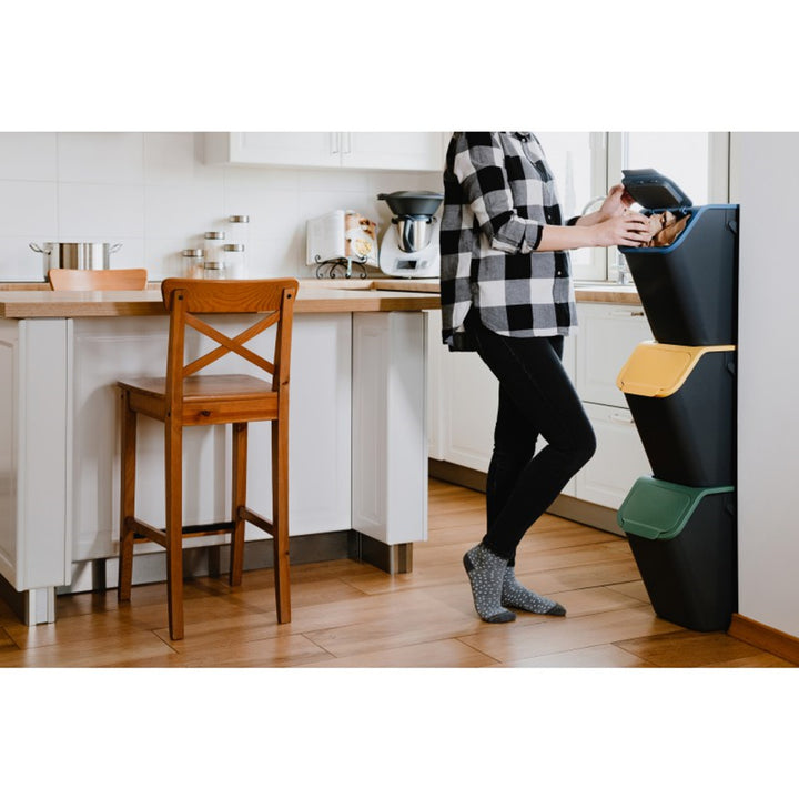 Set mit 3 Mülltrennungsbehältern (25 l) von Practic Bini + 5 Stück Aktivkohlefilter