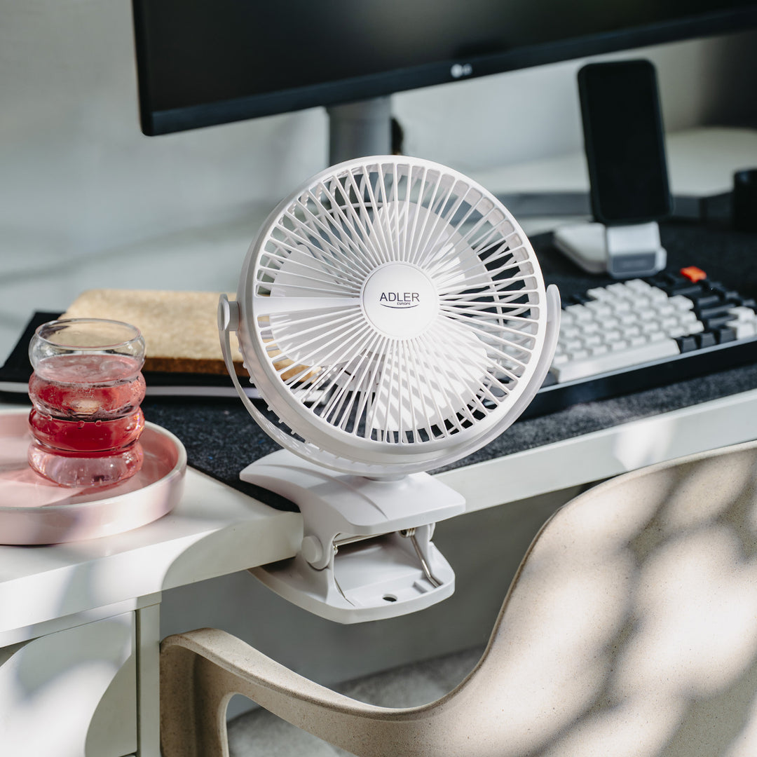 Tischventilator mit Clip, akkubetrieben, 15,5 cm, 360° drehbar, USB-C, Adler