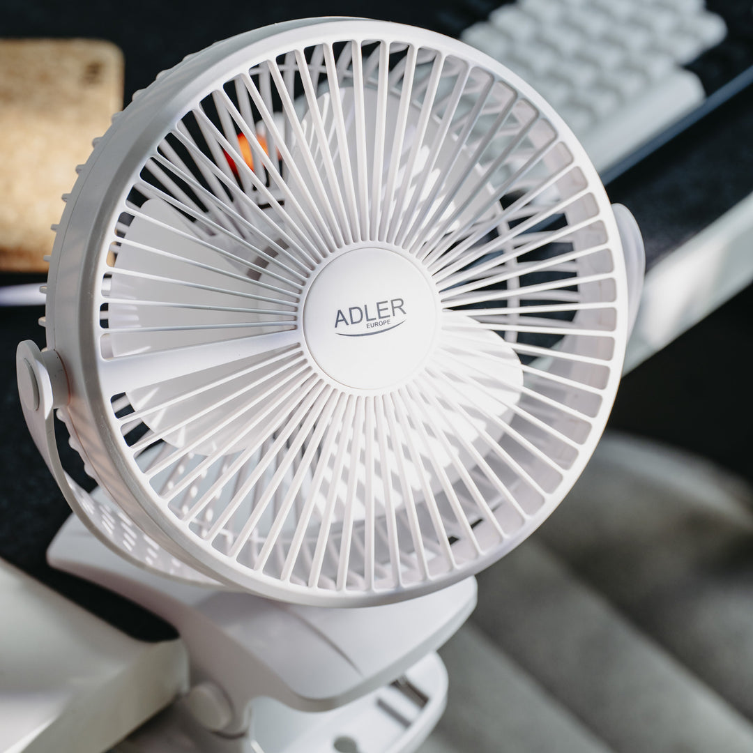 Tischventilator mit Clip, akkubetrieben, 15,5 cm, 360° drehbar, USB-C, Adler
