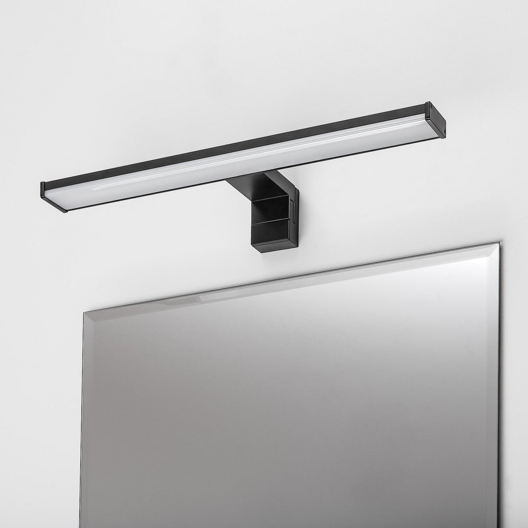 Badezimmer-Wandleuchte, Seyra, LED 8 W, 4000 K, 650 lm, L 40 cm, schwarz, IP44, 75112