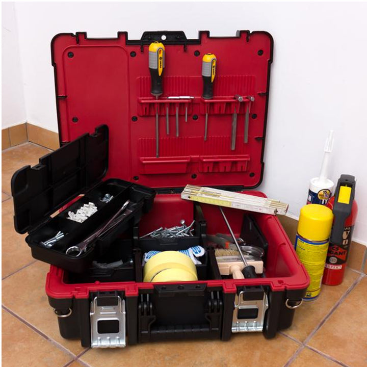 Eine praktische Box mit großem Fassungsvermögen Keter Technician Box