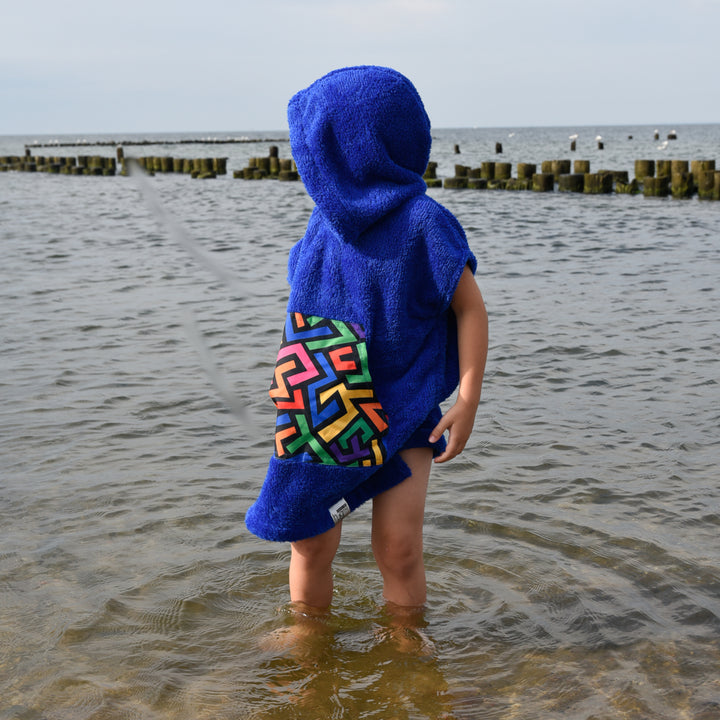 HugMe Lil Hug Surf Poncho Handtuch Ideal für Schwimmen und Strand Badetuch Handtuch Kapuzenbadetuch 3-6 Jahre (Königsblau)