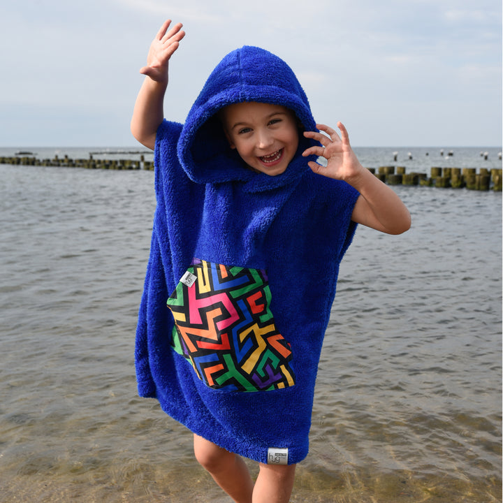 HugMe Lil Hug Surf Poncho Handtuch Ideal für Schwimmen und Strand Badetuch Handtuch Kapuzenbadetuch 3-6 Jahre (Königsblau)