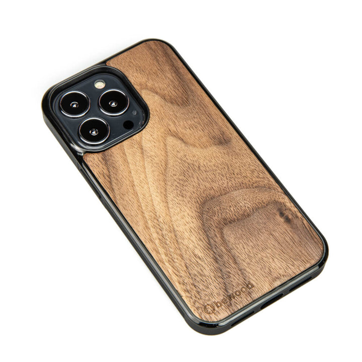 HOLZETUI IPHONE 13 PRO AMERIKANISCHER NUSSBAUM HOHE QUALITÄT