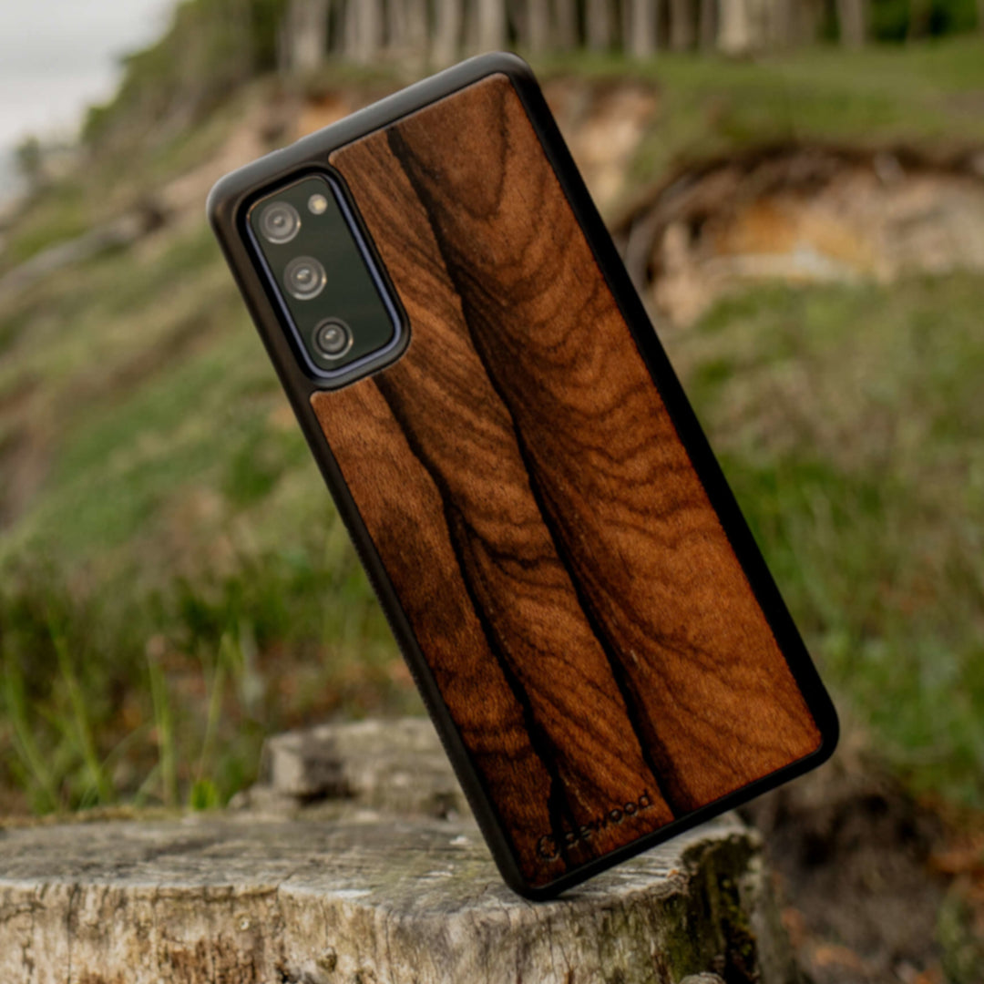 HOLZETUI IPHONE 12 / 12 PRO ZIRICOTE HOHE QUALITÄT