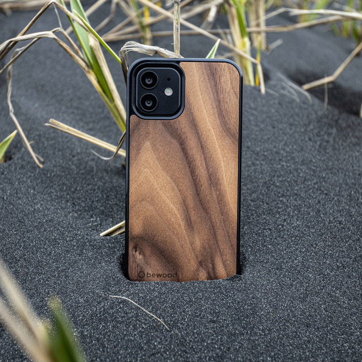 HOLZETUI IPHONE 12 PRO MAX AMERIKANISCHER WALNUSS