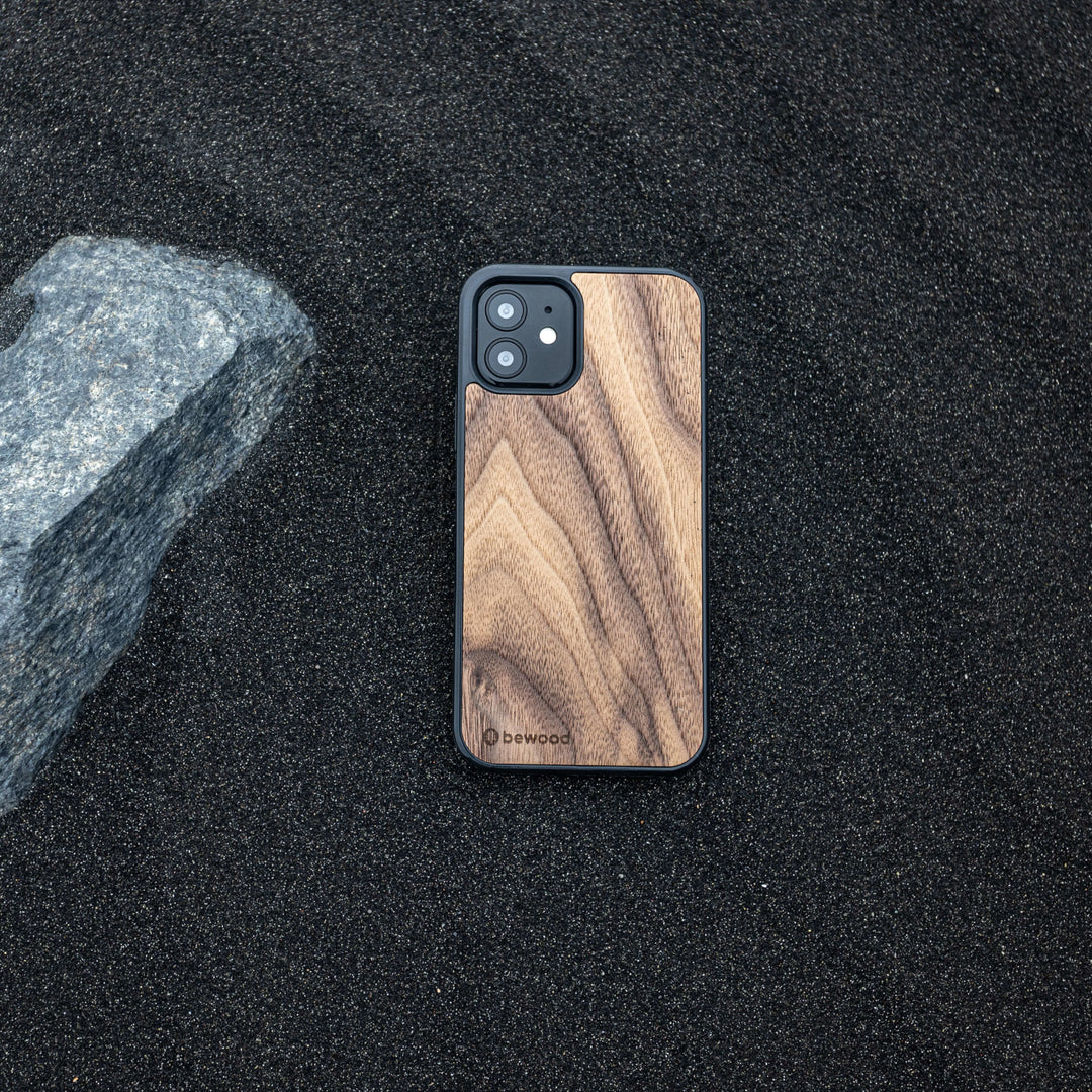HOLZETUI IPHONE 12 PRO MAX AMERIKANISCHER WALNUSS