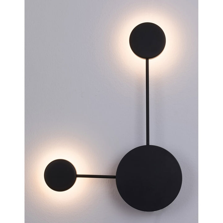 Amadeo LED 7W schwarz 6258 Wandleuchte mit einer Farbtemperatur von 4000 K