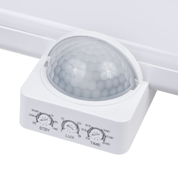 Maclean MCE466 LED Wandleuchte mit Hausnummer, PIR Bewegungsmelder und Dämmerungssensor, Standby Modus Außenwandleuchte 1800lm 20W 4000K Neutralweiß IP65